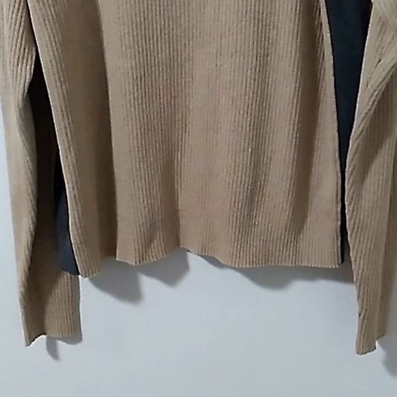 Dockers Men Sweater. NWT - Picture 5 of 8